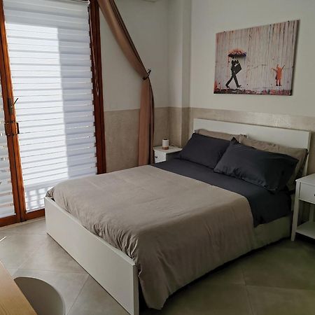 Casalmare Sabina Apartment Ventimiglia Bagian luar foto
